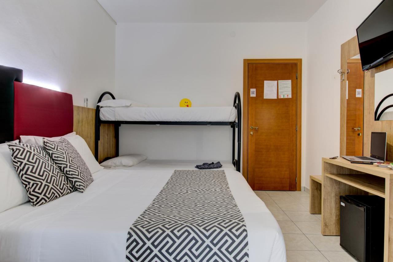 Hotel Grazia Riccione Extérieur photo