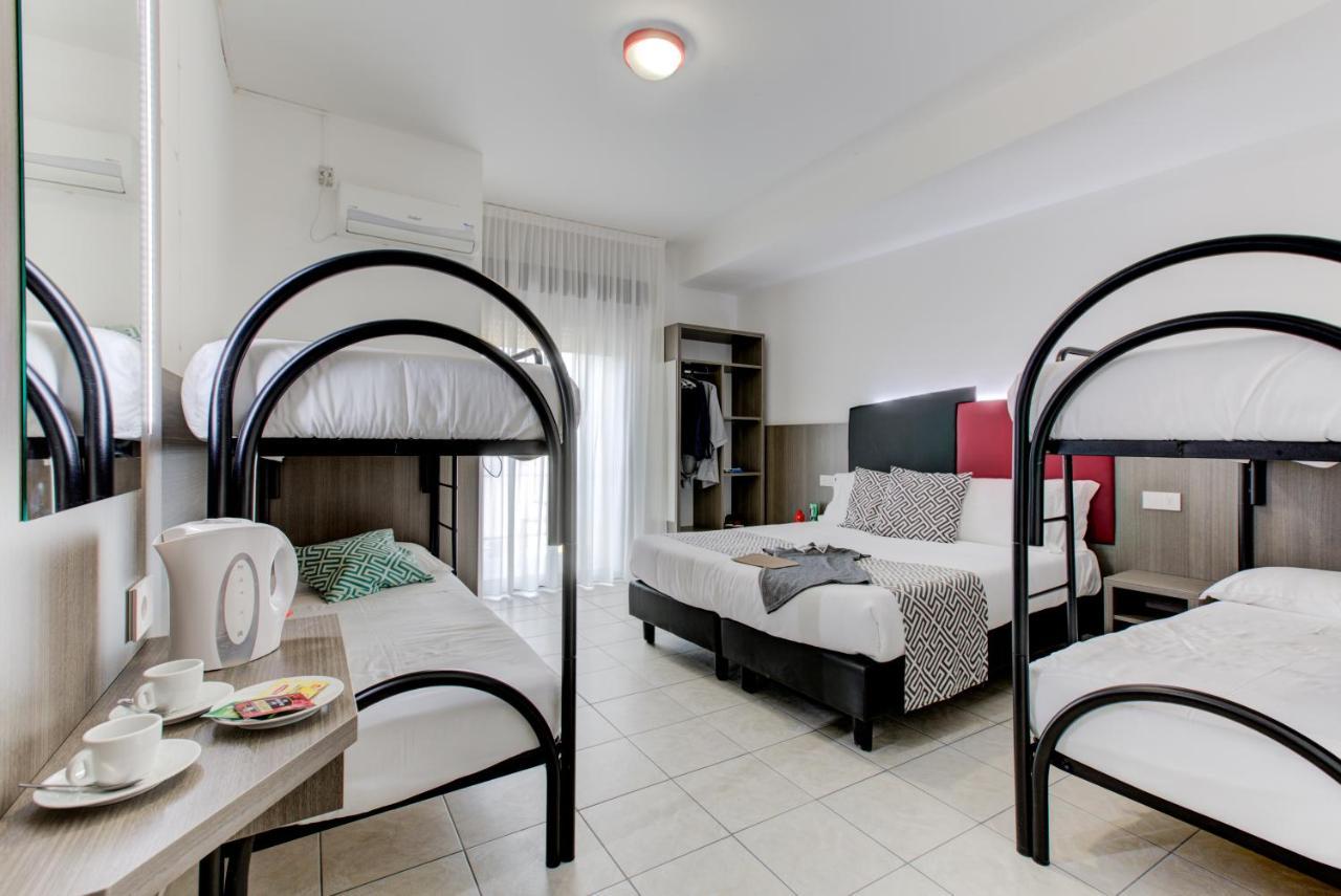 Hotel Grazia Riccione Extérieur photo